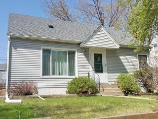 3426 Taylor St, Minneapolis MN  55418-1350 exterior