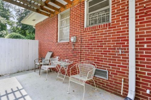 614 Ferris St, Atlanta GA  30310-2201 exterior