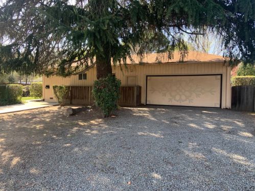 16500 Marchmont Dr, Los Gatos, CA 95032-5607