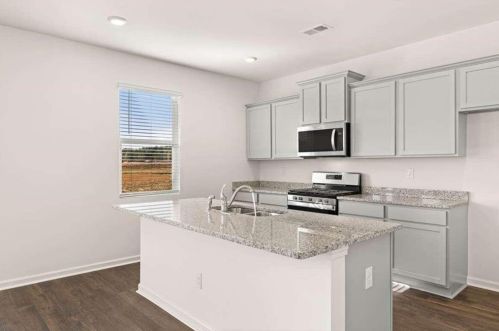 1065 Mackets Ct, Atlanta GA  30354-3642 exterior