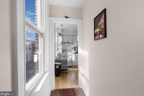 1138 19 St, Philadelphia PA  19146-2936 exterior