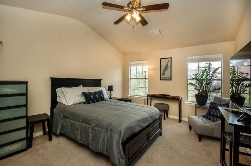 1416 Biltmore Ln, Irving TX  exterior
