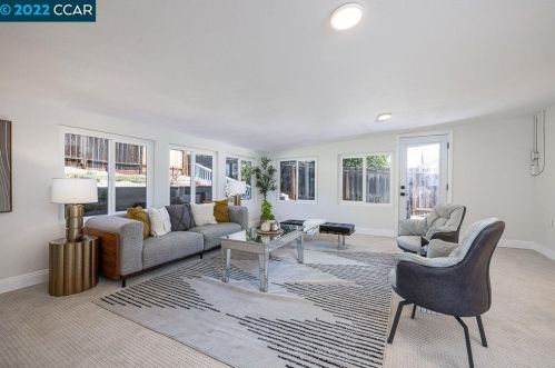 18387 Crest Ave, Hayward CA  94546-2723 exterior