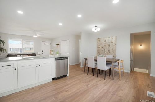 5359 Blackhawk Way, Denver CO  80239-4121 exterior