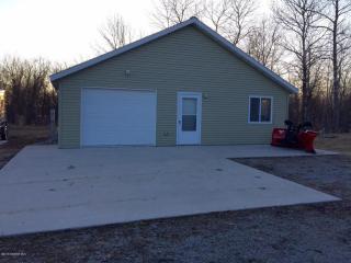2002 38th Ave, Hackett, MN 56623