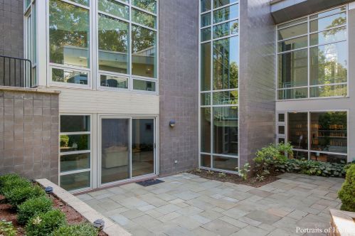 11300 79th St, Willowbrook IL  60527-5107 exterior