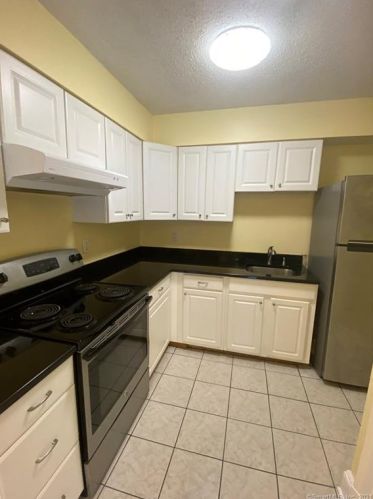 21 Main St, Norwalk, CT 06851-4535