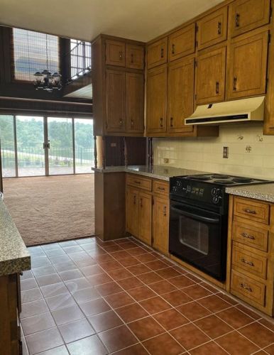 2570 Lk Capri Dr, Conyers GA  30012-2925 exterior