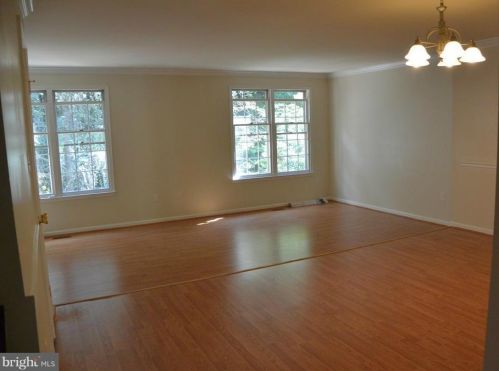 7806 Byrds Nest Pass, Annandale, VA 22003-1546
