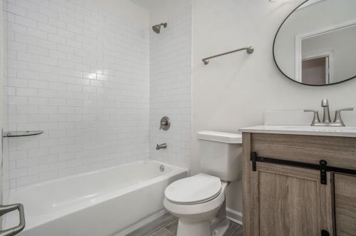 830 Magna Carta Dr, Atlanta GA  30318-6060 exterior