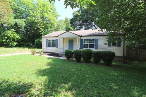 1824 Crest Ridge Dr, Marietta, GA 30067