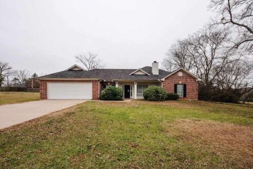 185 Cherry St, Tatum, TX 75691-1926