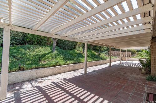 6826 Ranchgrove Rd, Riverside, CA 92506-5307