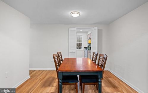 5865 Banning Pl, Springfield VA  22015-3666 exterior