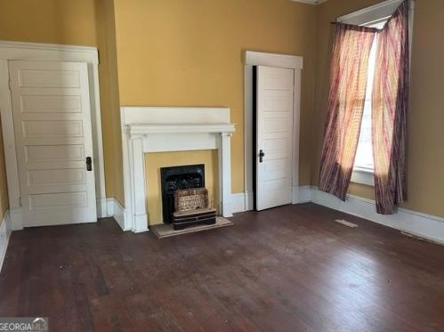 206 Railroad St, Toomsboro, GA 31090-2020