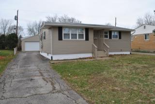 735 Holly Hill Dr, Columbus, OH 43228-2931