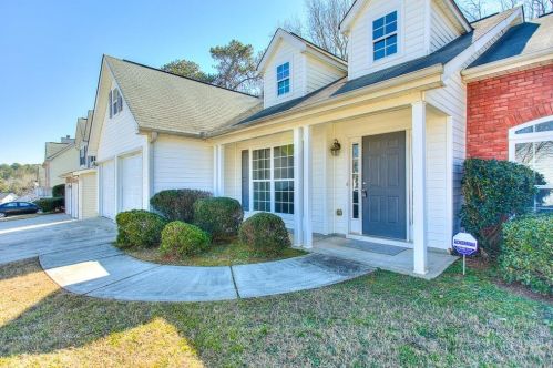 4875 Larkspur Ln, Atlanta GA  30349-3939 exterior