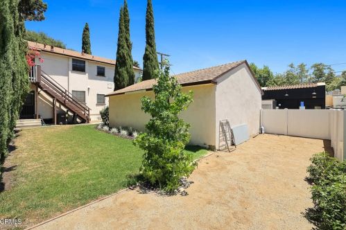 1658 Del Valle Ave, Glendale CA  91208-3106 exterior