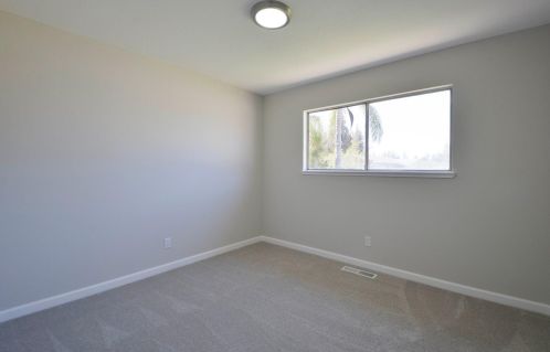 2021 Rochelle Ave, Turlock CA  95382-1666 exterior