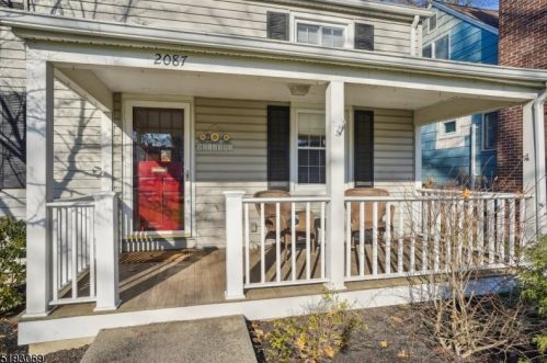 2087 Lyde Pl, Scotch Plains, NJ 07076-1318