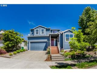 15085 Elm Park Dr, Happy Valley, OR 97015-5373
