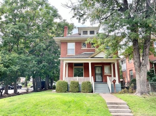 2001 Gaylord St, Denver CO  80205-5621 exterior