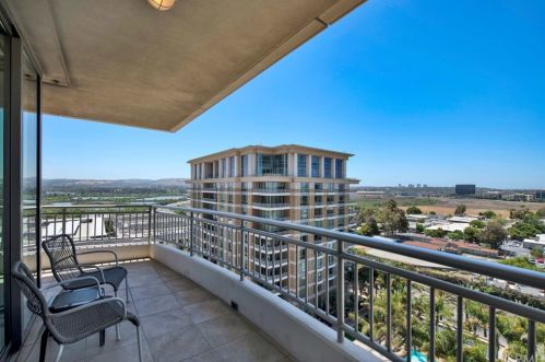 5144 Scholarship, Irvine CA  92612-5696 exterior