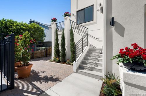 3784 32nd St, San Diego, CA 92104-3770