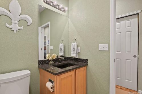 1150 Fultondale Ct, Denver CO  80018-6083 exterior
