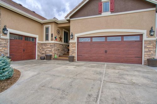 527 45th Ave, Denver, CO 80216-2656