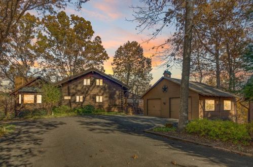 143 Ward Ridge Rd, Big Canoe, GA 30143-6610