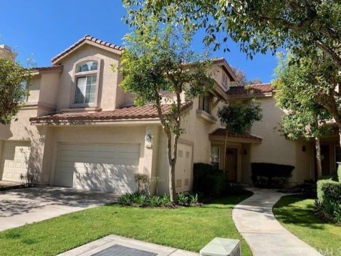 7819 Horizon View Dr, Anaheim CA  92808-1522 exterior