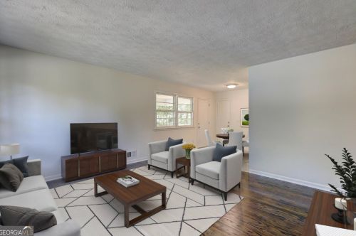 3367 Eisenhower Rd, Atlanta GA  30354-3410 exterior