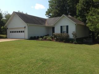 848 Walnut Cv, Henderson, TN 38340-1260