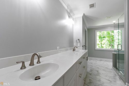 2108 Marann Dr, Atlanta GA  30345-3537 exterior