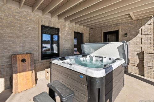 81 Red Deer Rd, Franktown CO  80116-8737 exterior