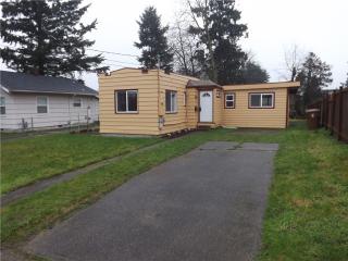 1664 41st St, Tacoma WA  98418-2516 exterior