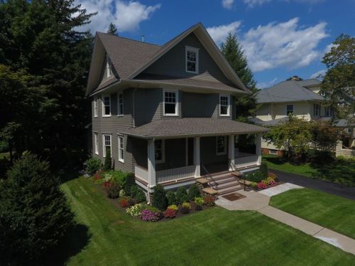 106 Walnut St, Ridgewood, NJ 07450-3224