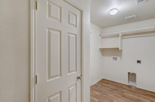 1101 Broadway Ave, Fort Worth TX  76104-1029 exterior