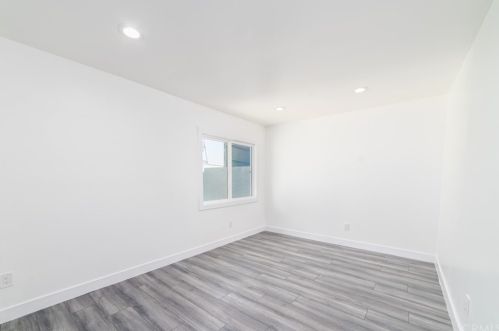 9357 Bellegrave Ave, Riverside CA  92509-2738 exterior