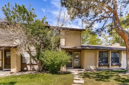 3847 Evanston St, Aurora, CO 80014-4009