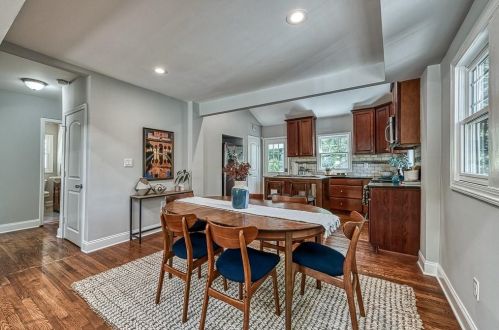 15 Bates Ave, Atlanta GA  30317-1301 exterior