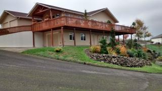 75040 Crestview Ln, Rainier, OR 97048-3110