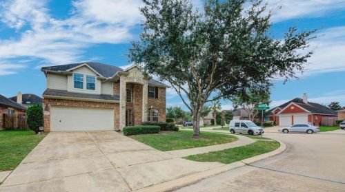 13001 Balsam Breeze Ln, Pearland, TX 77584-6790