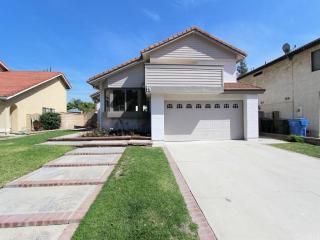 54 Rainbow Ridge Rd, Pomona, CA 91766-4969