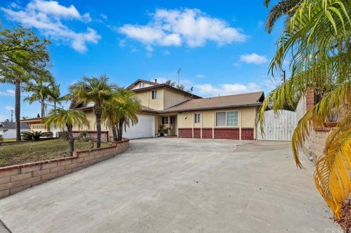 24291 Grass St, El Toro, CA 92630-5243