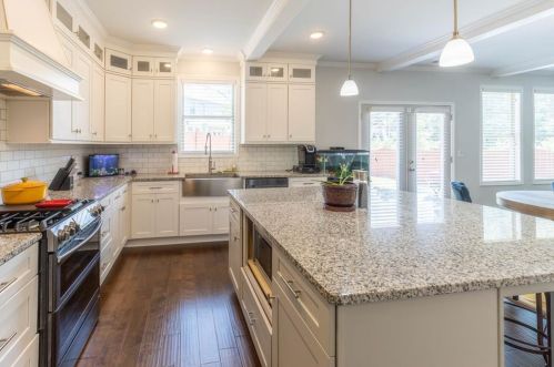 1680 Cumberland Club Rd, Marietta, GA 30008-5086