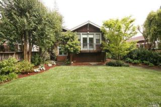 45 Redwood Dr, Ross, CA 94957-9675