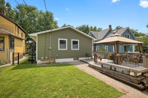 895 Juno Ave, Saint Paul MN  55102-3713 exterior