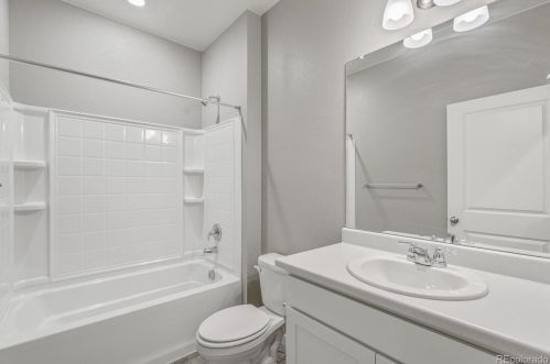 8365 132nd Pl, Denver CO 80602-8468 exterior